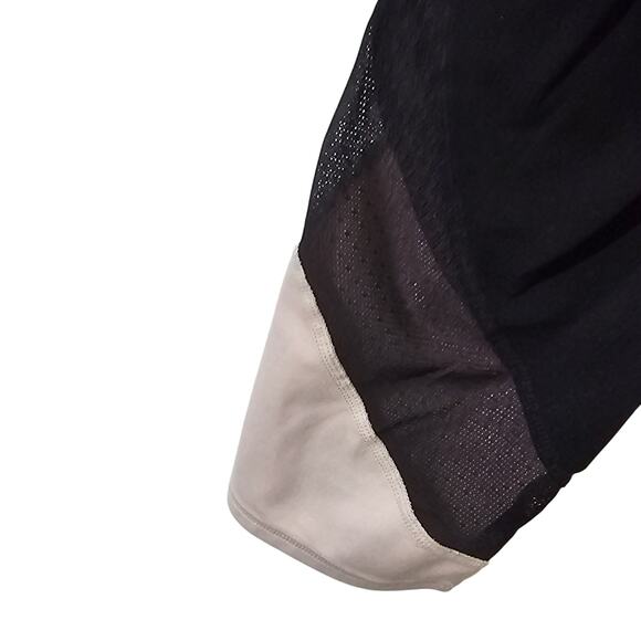 Athleta Salutation 7/8 Color Block Black Mesh Leggings Size Small - Picture 6 of 6